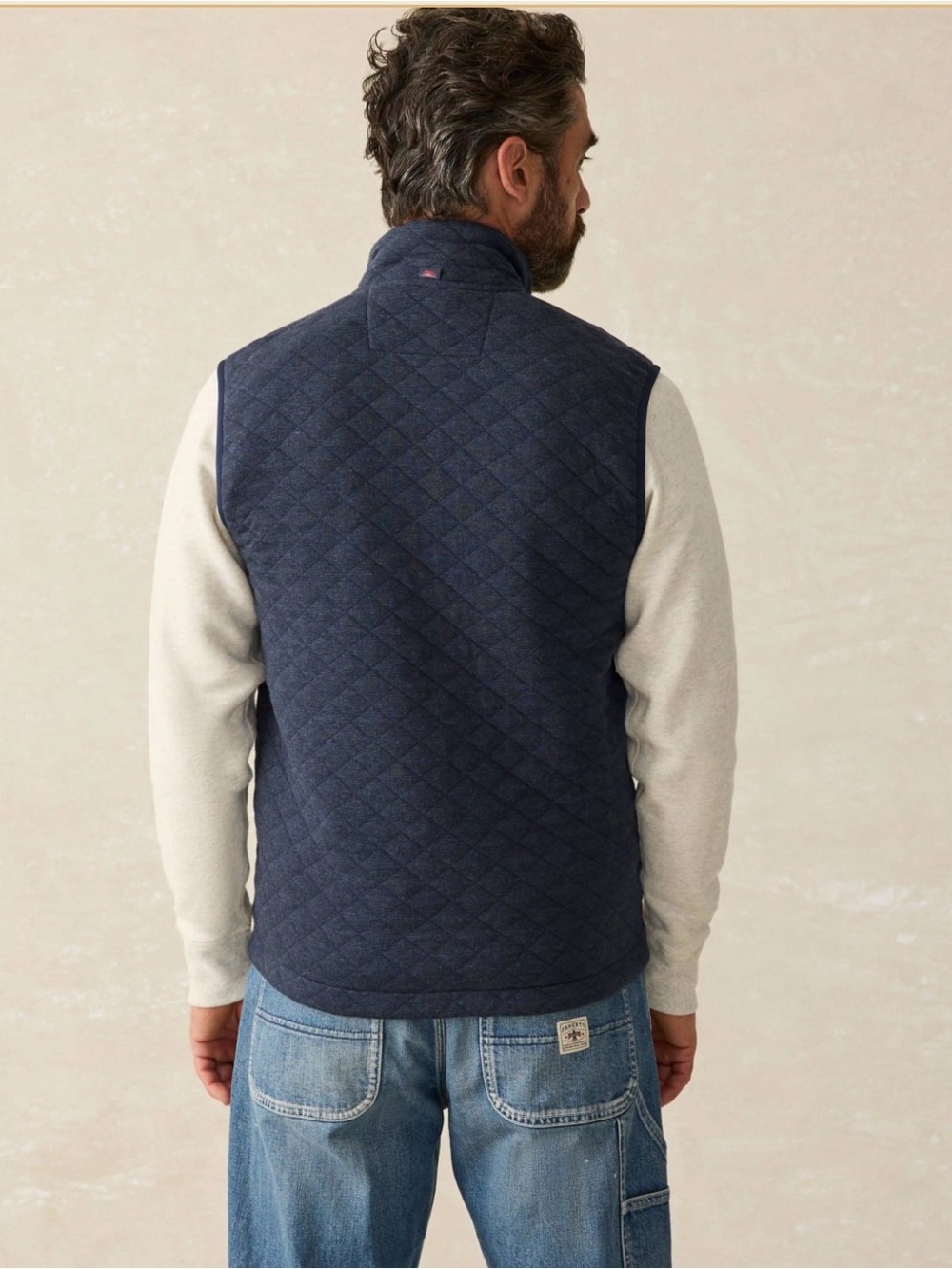 Faherty Epic Quilted Fleece Vest - Picture 3 of 9